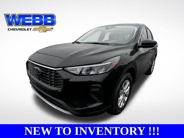 2023 FORD Escape