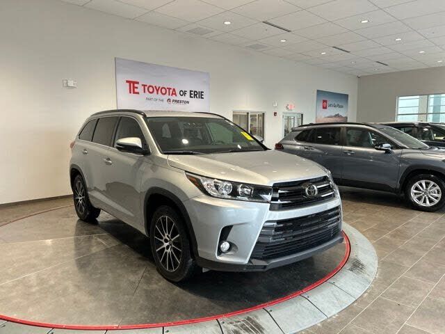 2018 TOYOTA Highlander