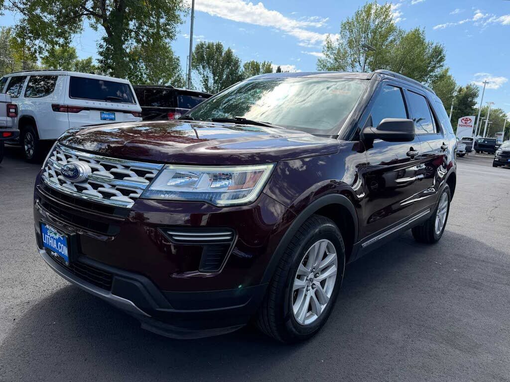 2018 FORD Explorer