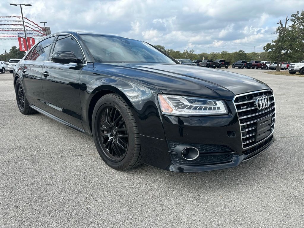 2016 AUDI A8