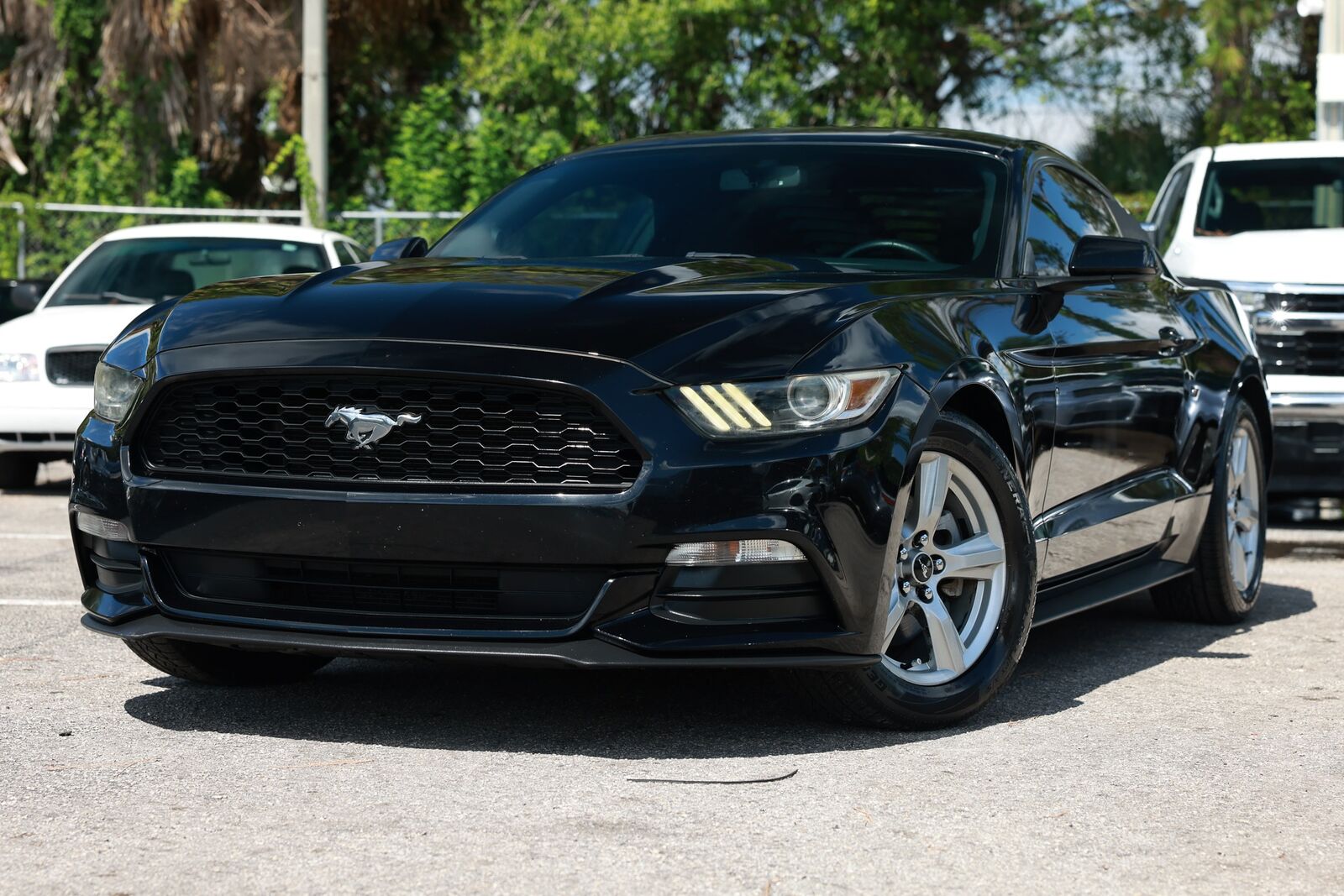 2017 FORD Mustang