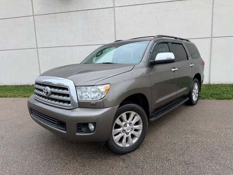 2012 TOYOTA Sequoia