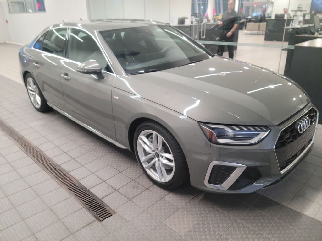 2024 AUDI A4