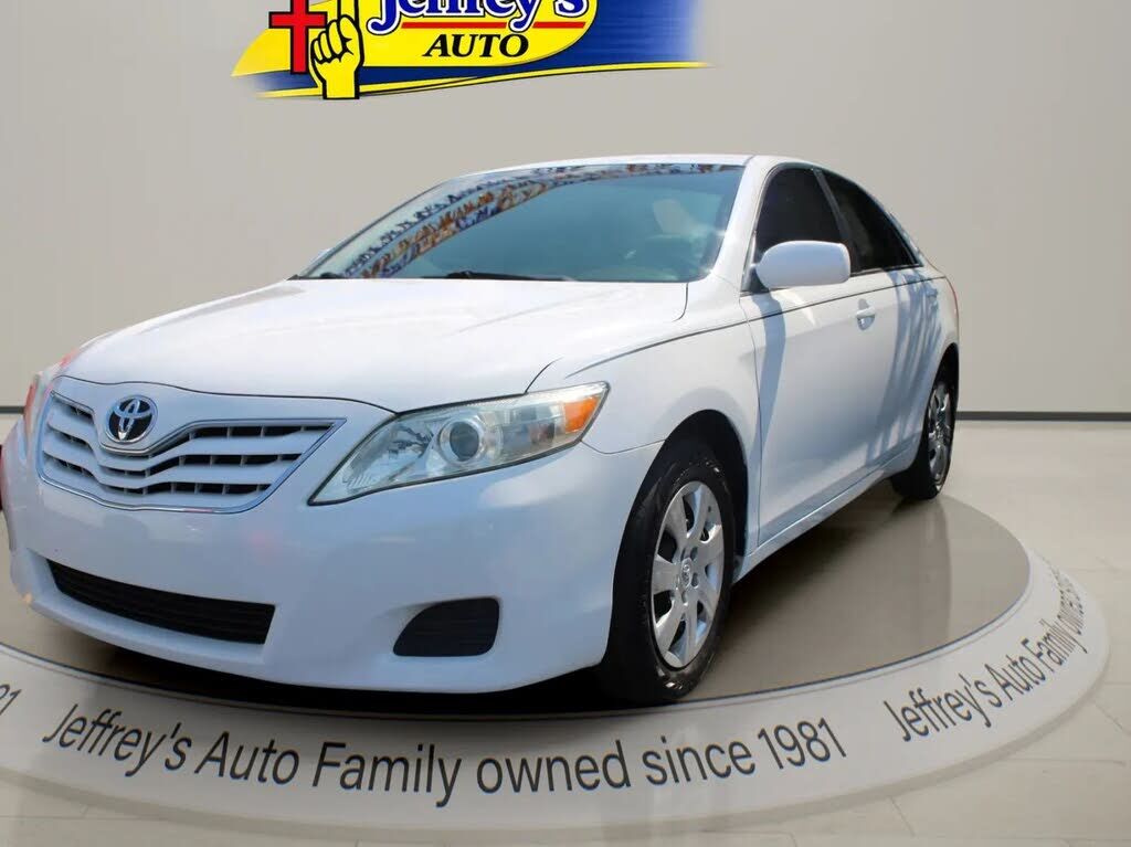 2010 TOYOTA Camry