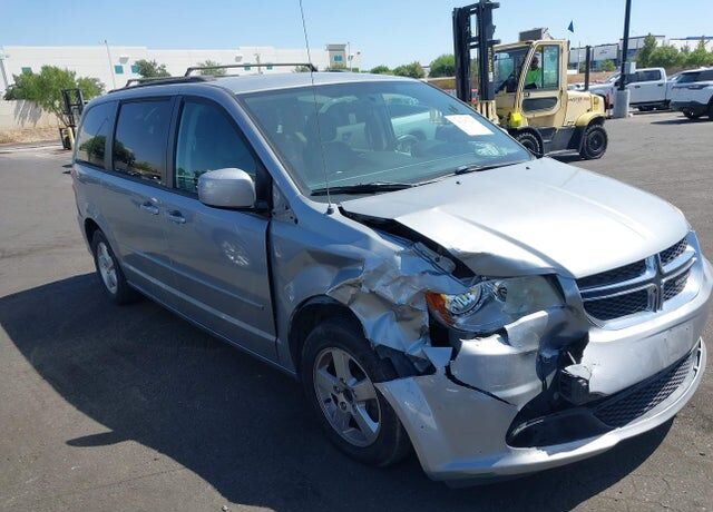 2013 DODGE Grand Caravan