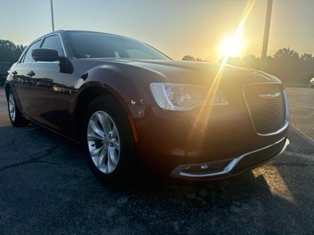 2015 CHRYSLER 300