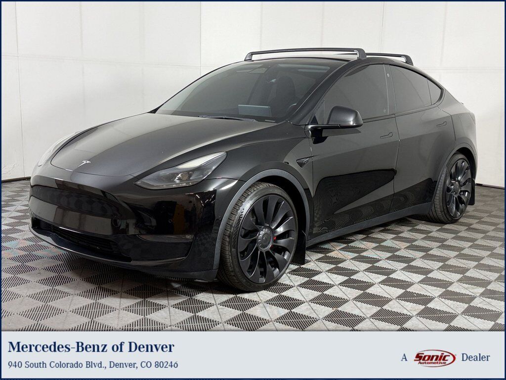 2022 TESLA Model Y