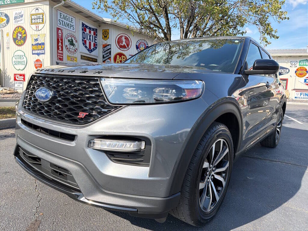 2022 FORD Explorer