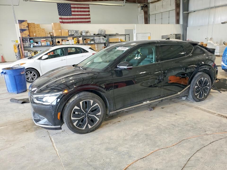 2022 KIA EV6