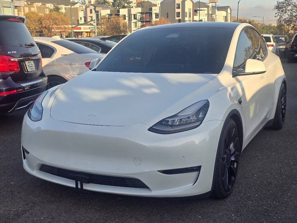 2020 TESLA Model Y