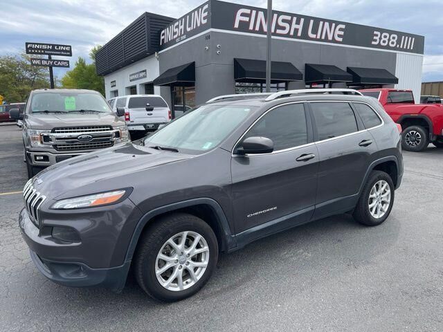2017 JEEP Cherokee