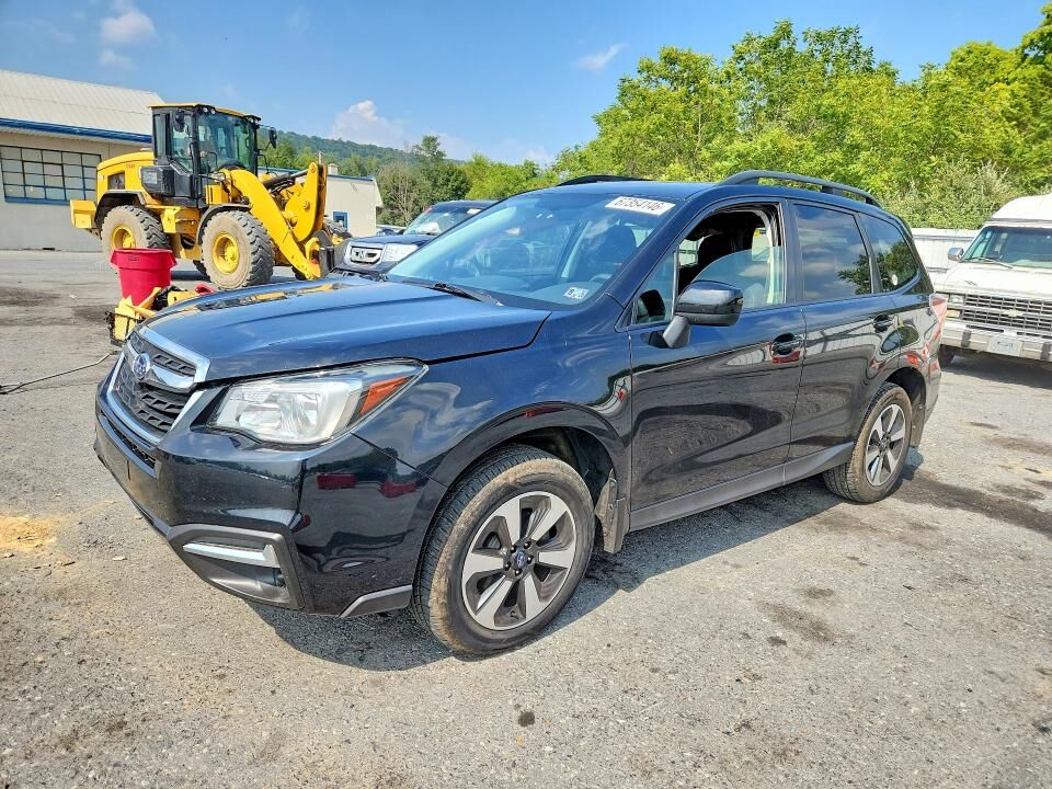 2017 SUBARU Forester