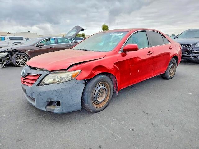 2010 TOYOTA Camry