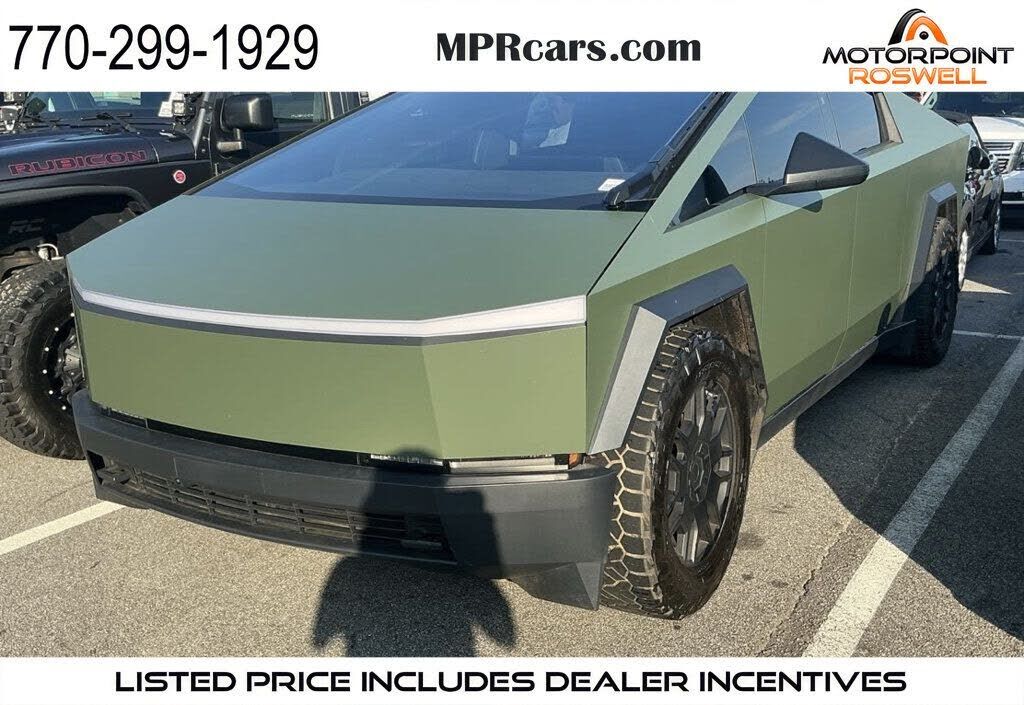 2024 TESLA Cybertruck