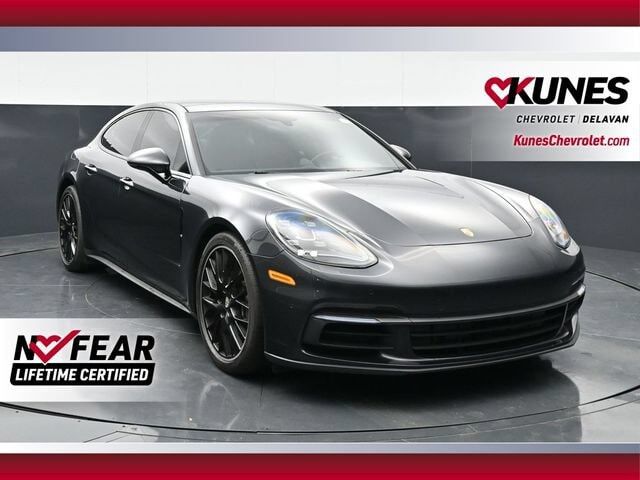 2020 PORSCHE Panamera
