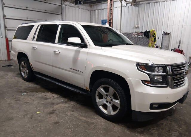 2015 CHEVROLET Suburban