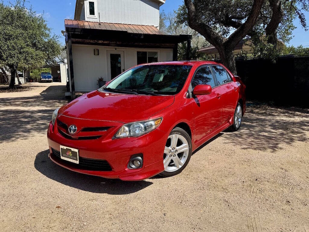 2013 TOYOTA Corolla