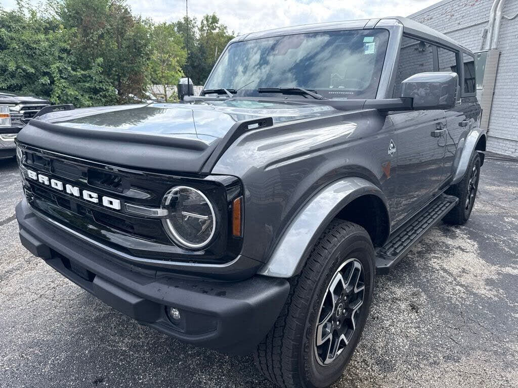 2023 FORD Bronco