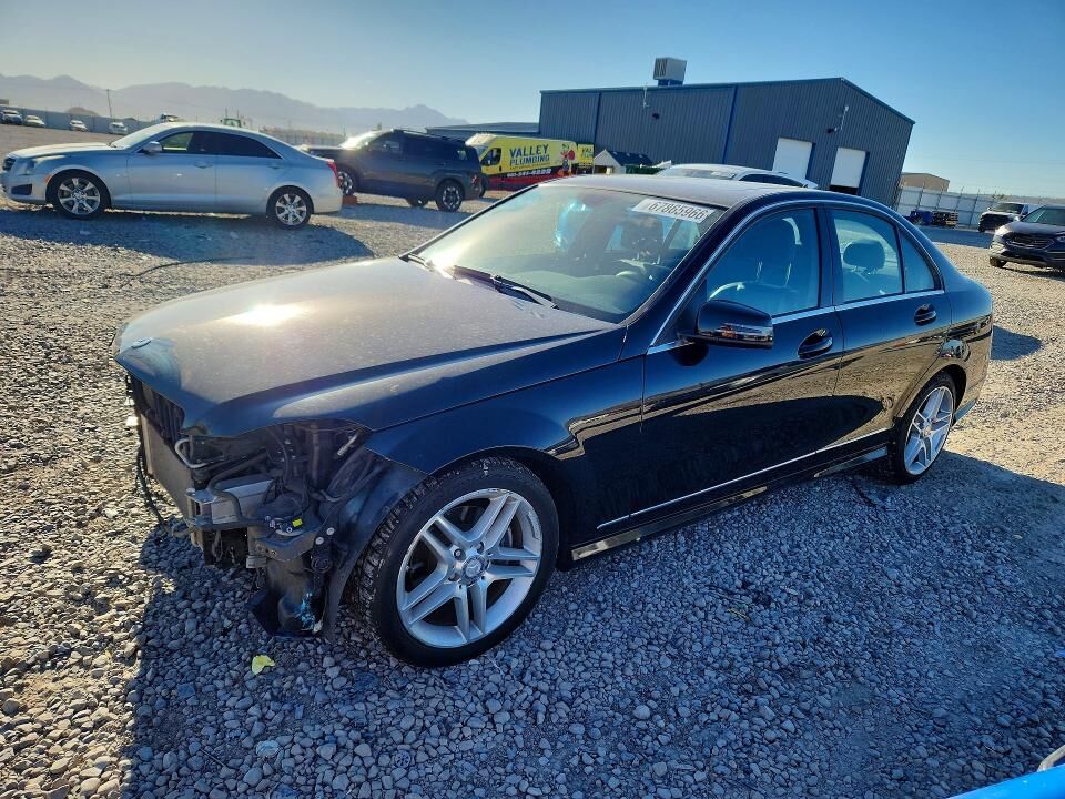 2012 MERCEDES-BENZ C-Class