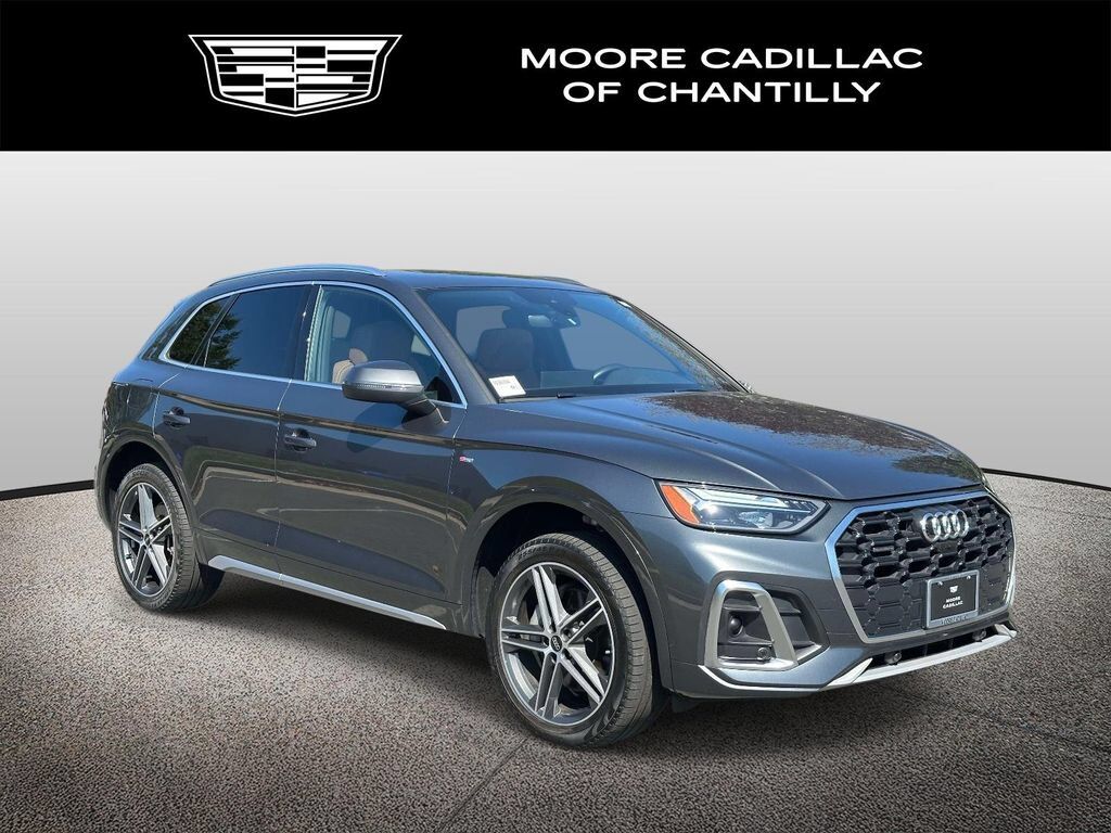 2022 AUDI Q5