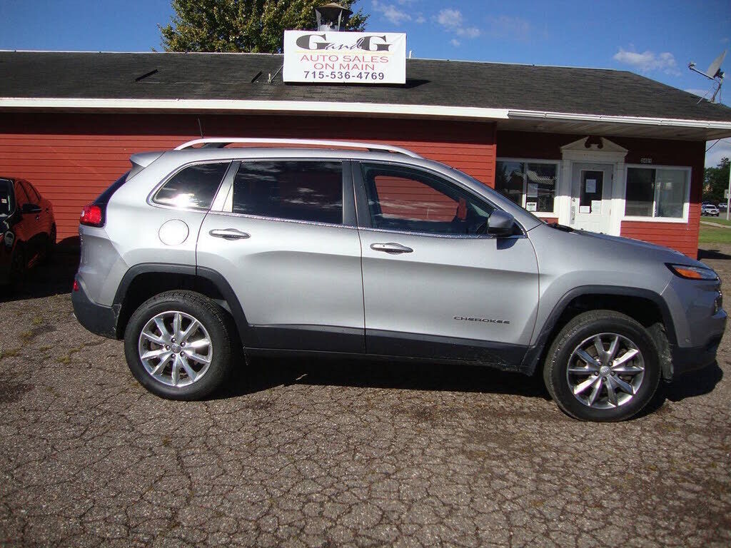 2017 JEEP Cherokee