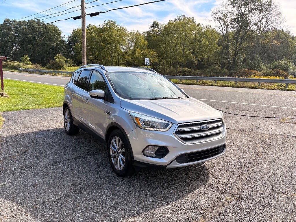 2017 FORD Escape