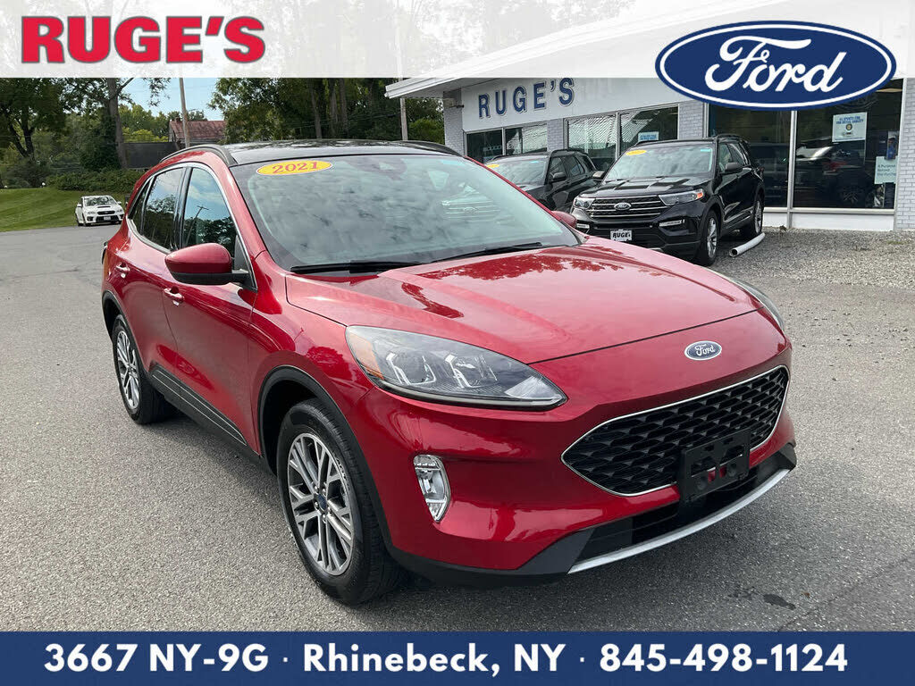 2021 FORD Escape