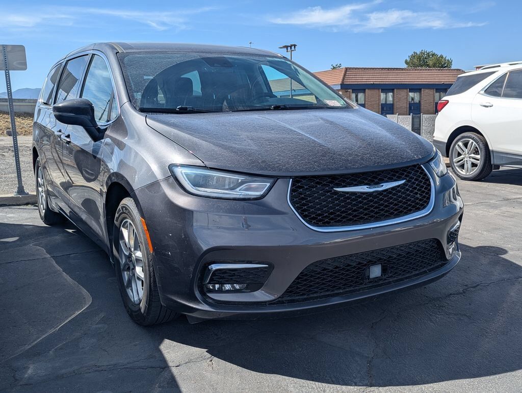 2023 CHRYSLER Pacifica