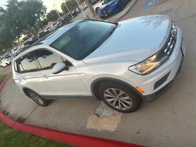 2018 VOLKSWAGEN Tiguan