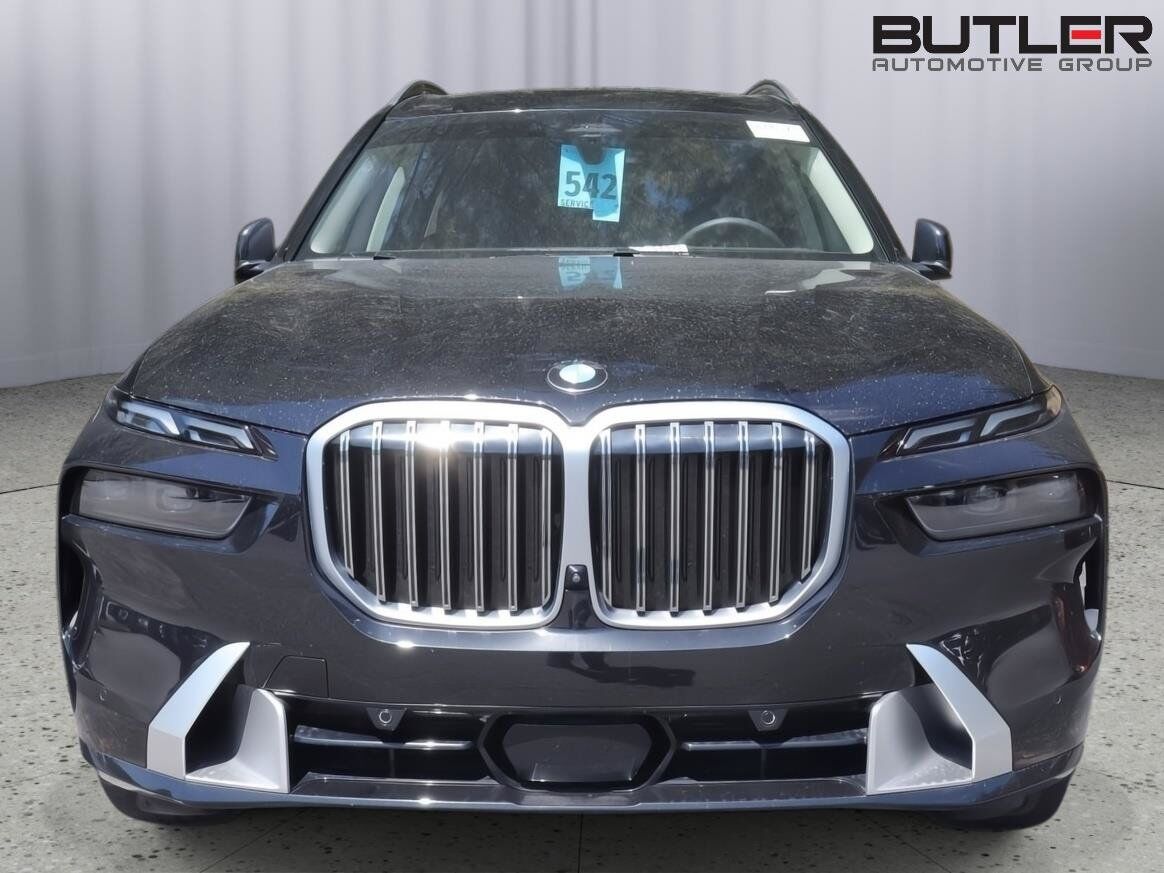 2024 BMW X7