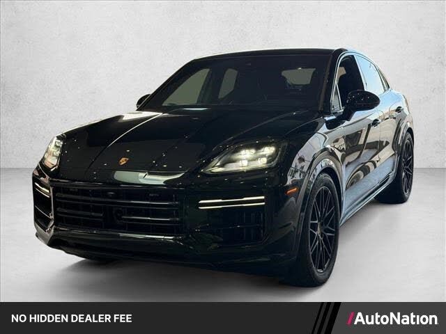 2024 PORSCHE Cayenne