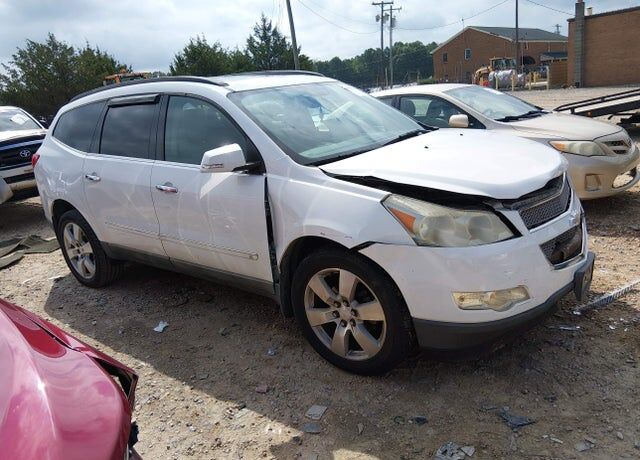 2010 CHEVROLET Traverse