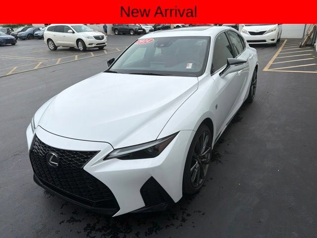 2024 LEXUS IS