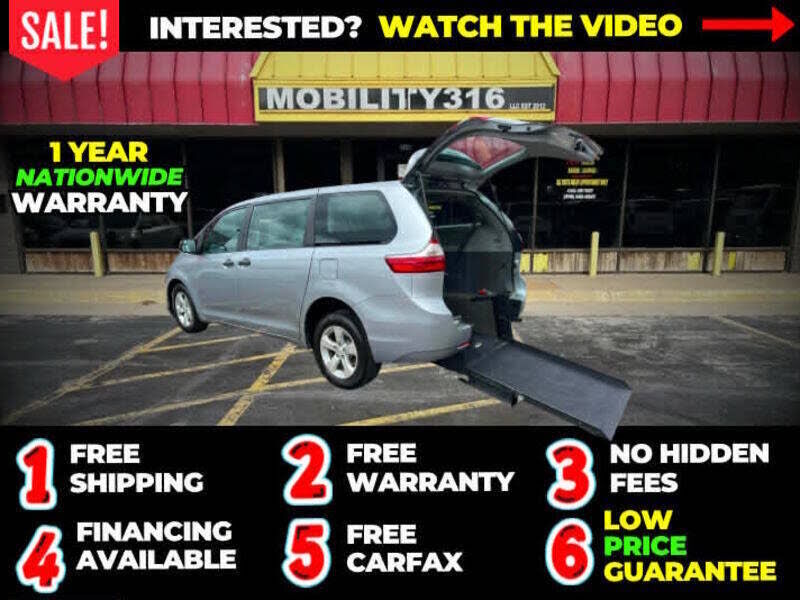 2015 TOYOTA Sienna