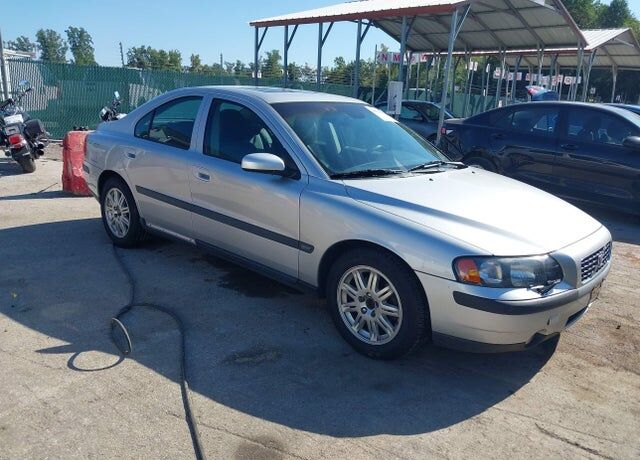 2004 VOLVO S60