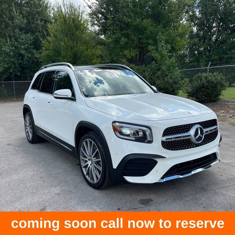 2022 MERCEDES-BENZ GLB-Class
