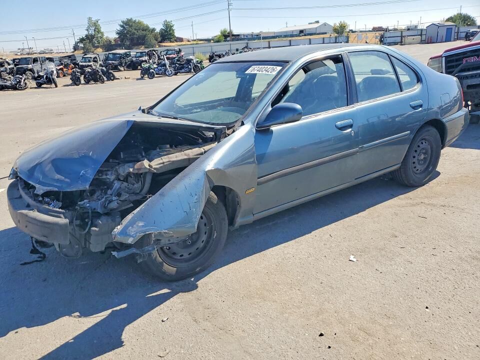 2001 NISSAN Altima