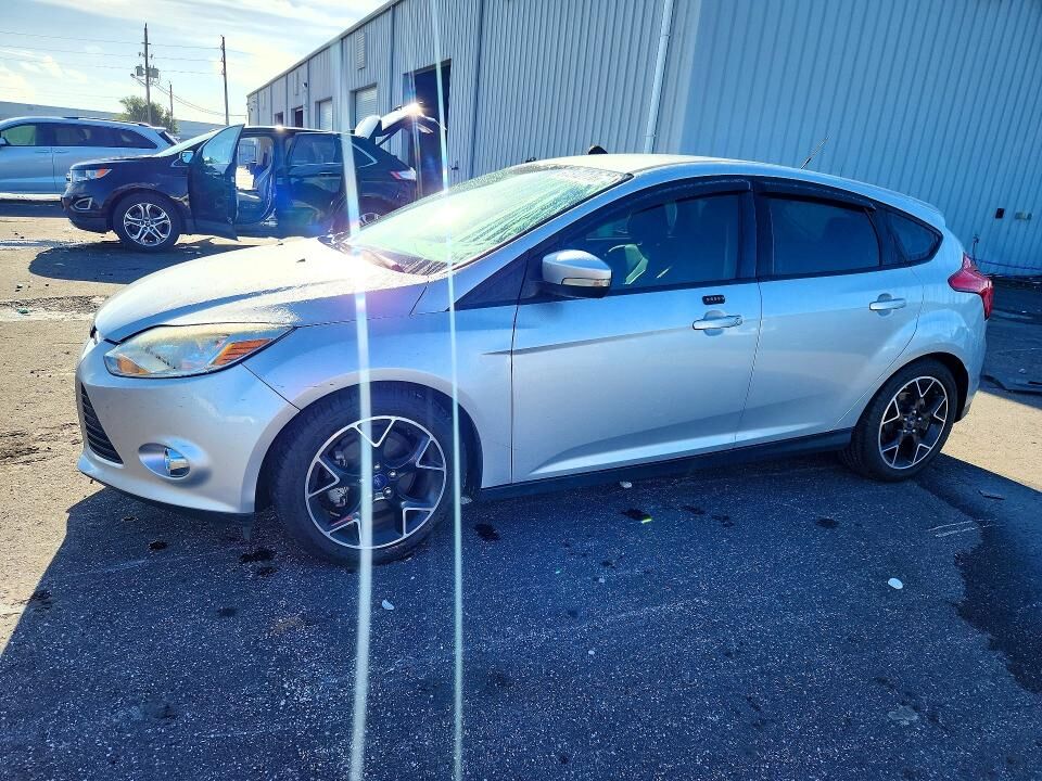 2014 FORD Focus