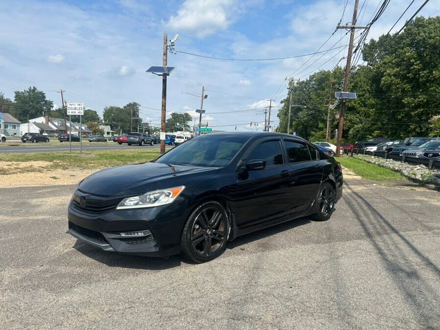 2017 HONDA Accord
