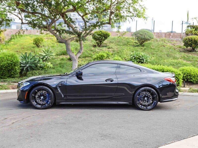 2022 BMW M4