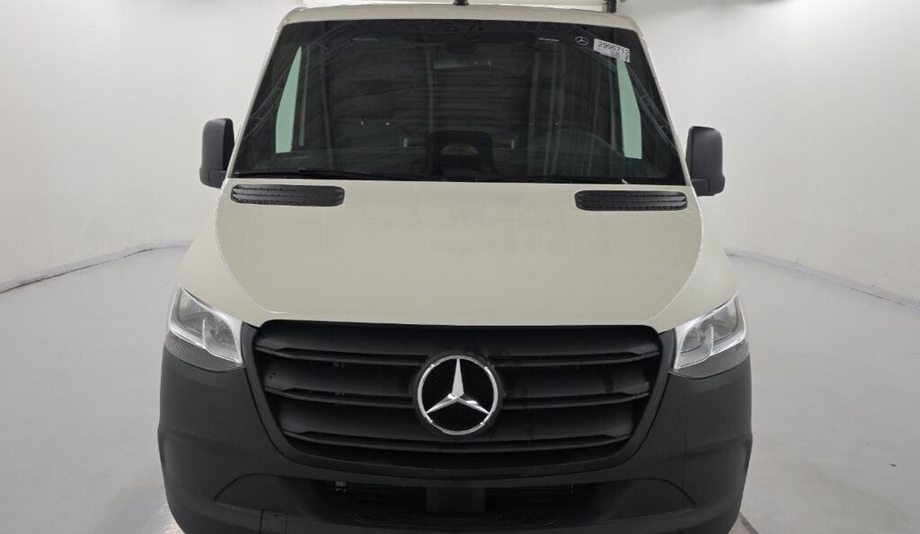 2025 Mercedes-Benz Sprinter