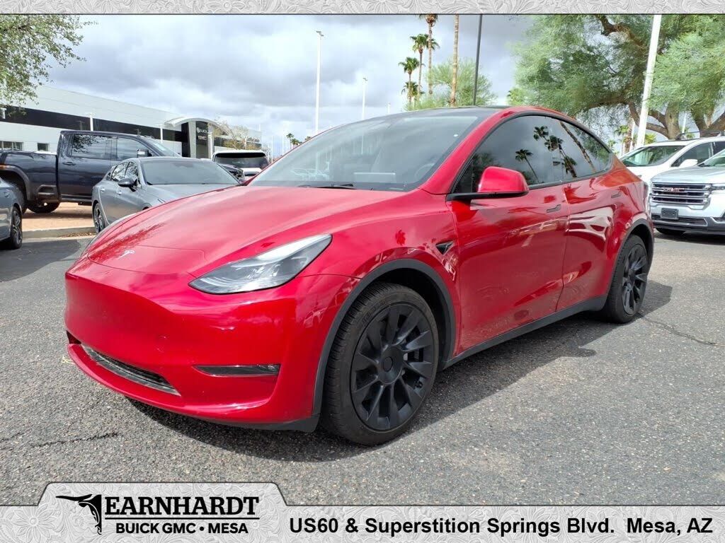 2023 TESLA Model Y