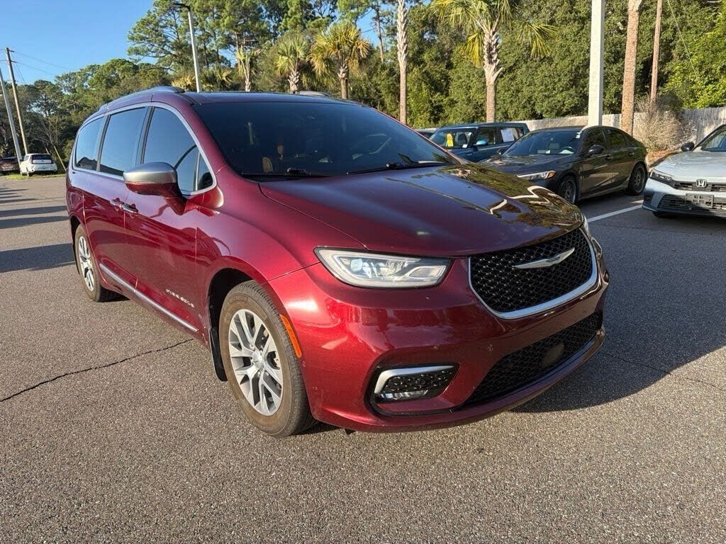 2021 CHRYSLER Pacifica