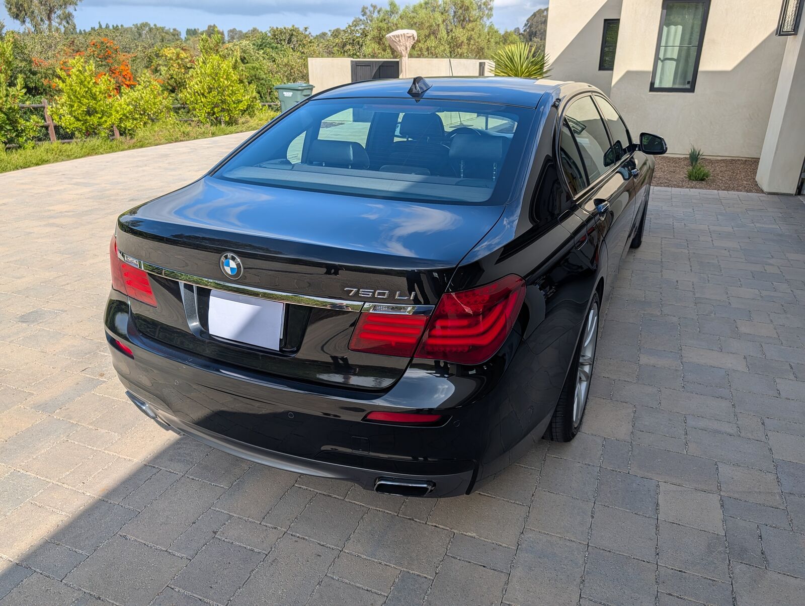 2014 BMW 750Li / ALPINA B7