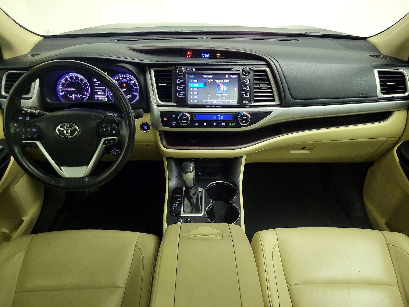 2017 TOYOTA Highlander
