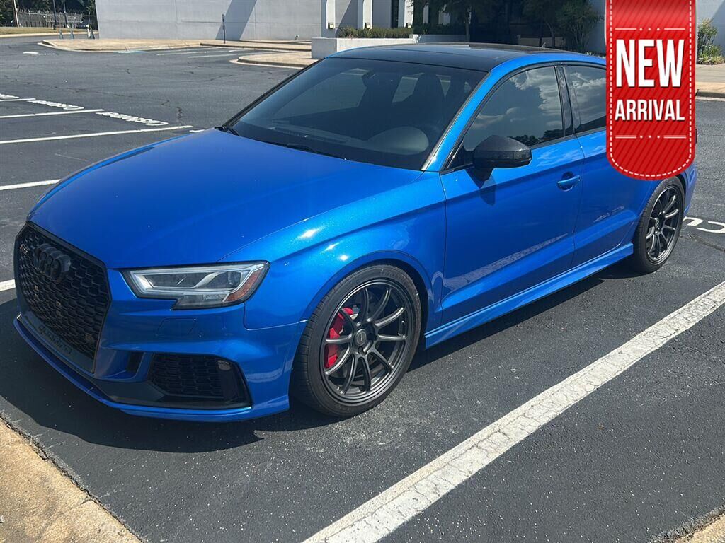 2019 AUDI RS3
