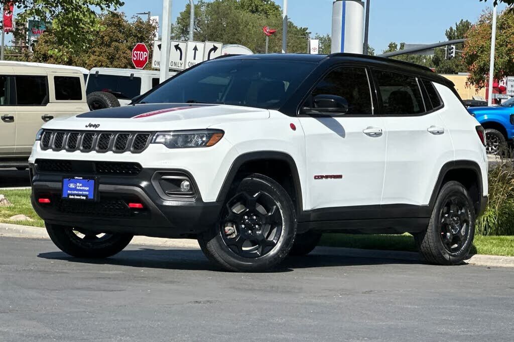 2023 JEEP Compass