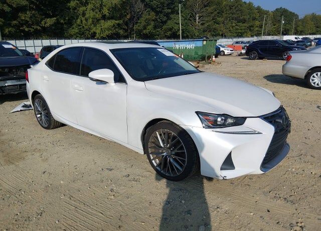 2017 LEXUS IS