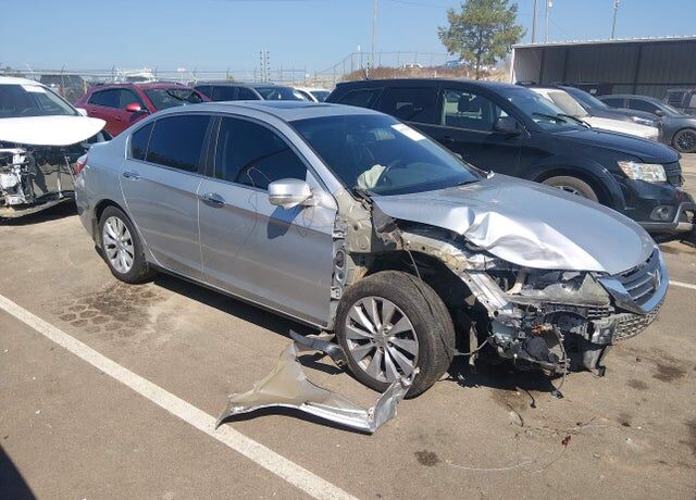 2013 HONDA Accord