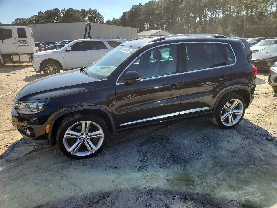 2014 VOLKSWAGEN Tiguan